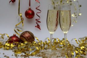 Buying TRUE Happiness for Christmas…yes, it’s possible! Tips for a sustainable Xmas with no stress